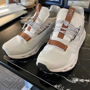 On Cloudnova - Men’s sz 10 - White Pearl